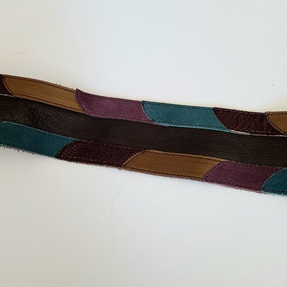 Fossil genuine leather multicolored belt with brass buckle. - Picture 8 of 9